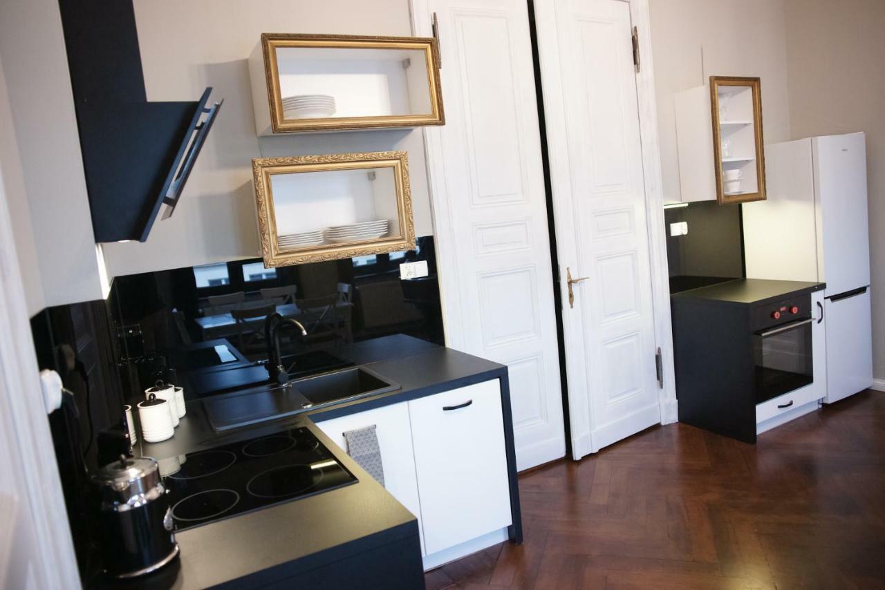 Wilhelmstadt Apartment 90M - Parking Torun Ngoại thất bức ảnh